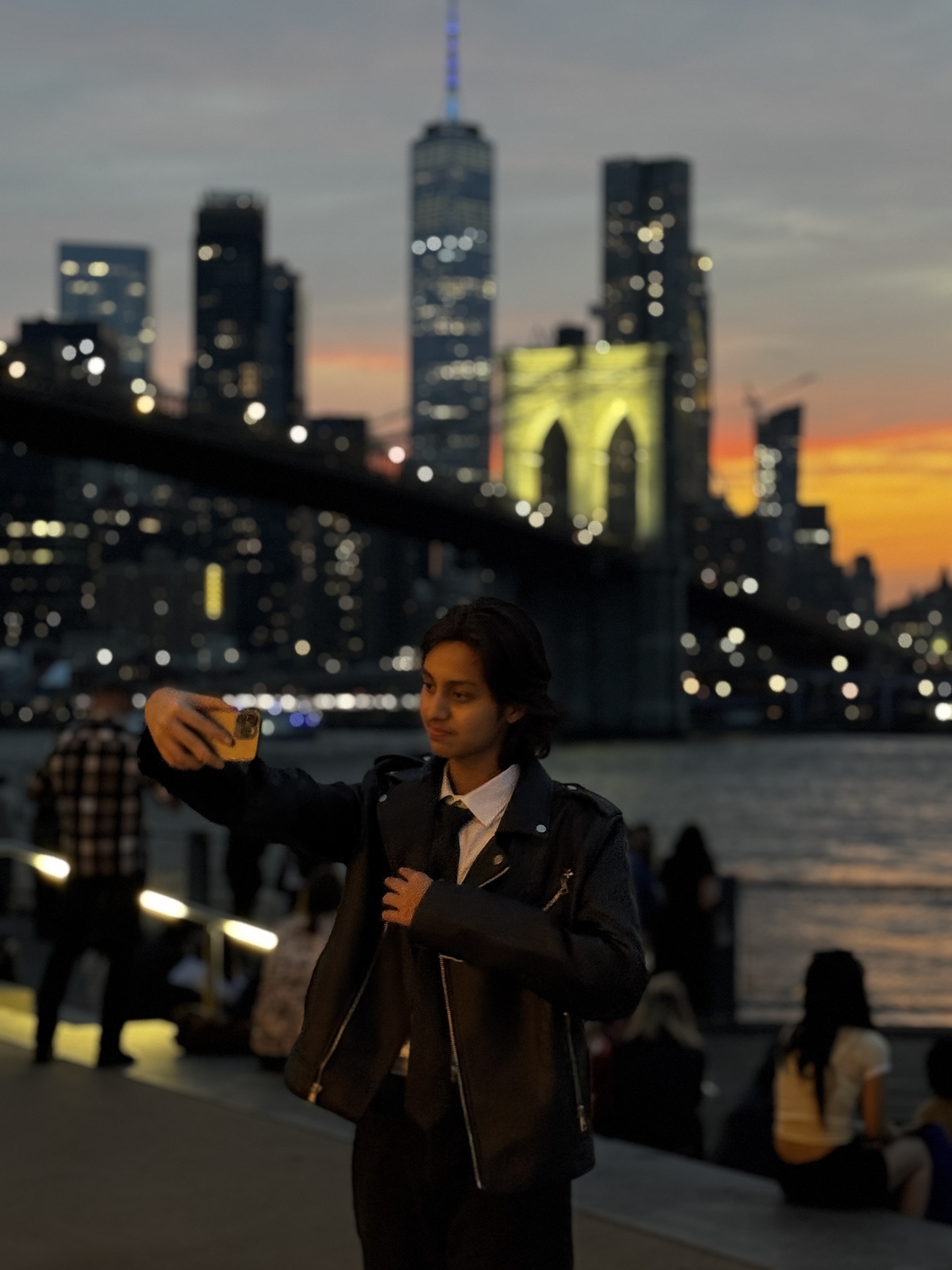 Umair Hoque Chowdhury — music release visual for Tomar Golpo